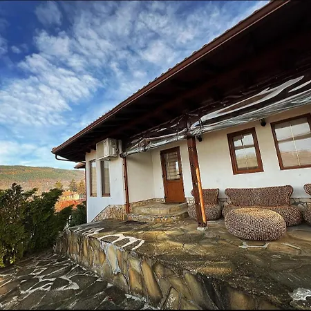 Prázdninový dům Complex Ristanite *