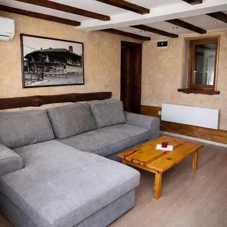 Nyaraló Complex Ristanite Elena