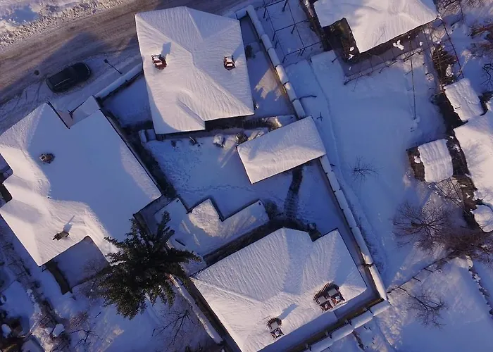 Semesterbostad Complex Ristanite Elena